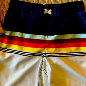 Bermuda shorts old navy, size L(10-12) swimsuit